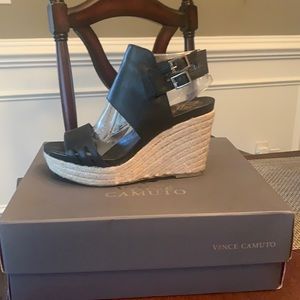 Black leather wedge heel, used, worn 4 times